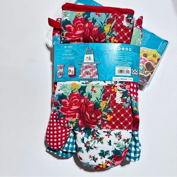 Pioneer Woman Apron Gift Set and Cookie Cutters NEW - Picture 4 of 7